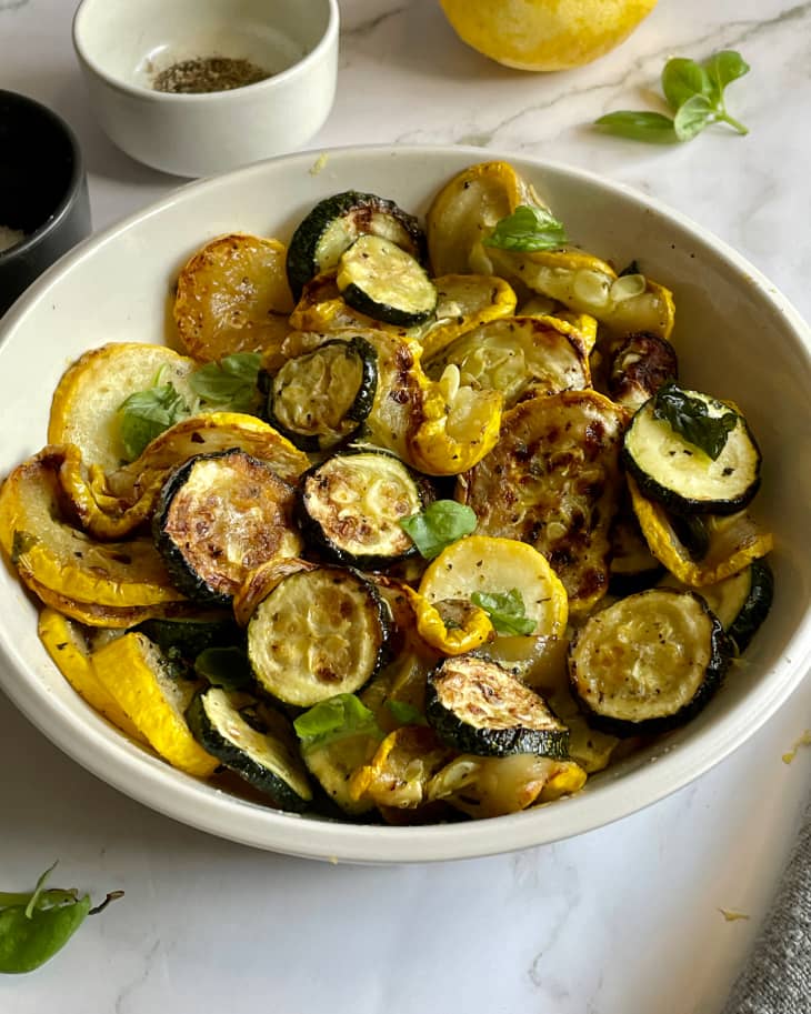 Air Fryer Squash Recipe (Quick and Easy) The Kitchn